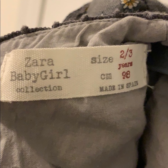 Pretty Zara baby dress - Picture 3 of 3